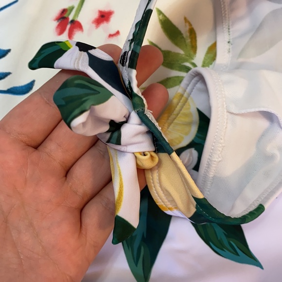 Lemon printed one piece swim suit - Picture 3 of 5